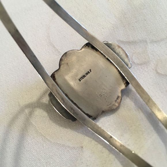 Vintage Sterling And Turquoise Bracelet - Picture 3 of 7